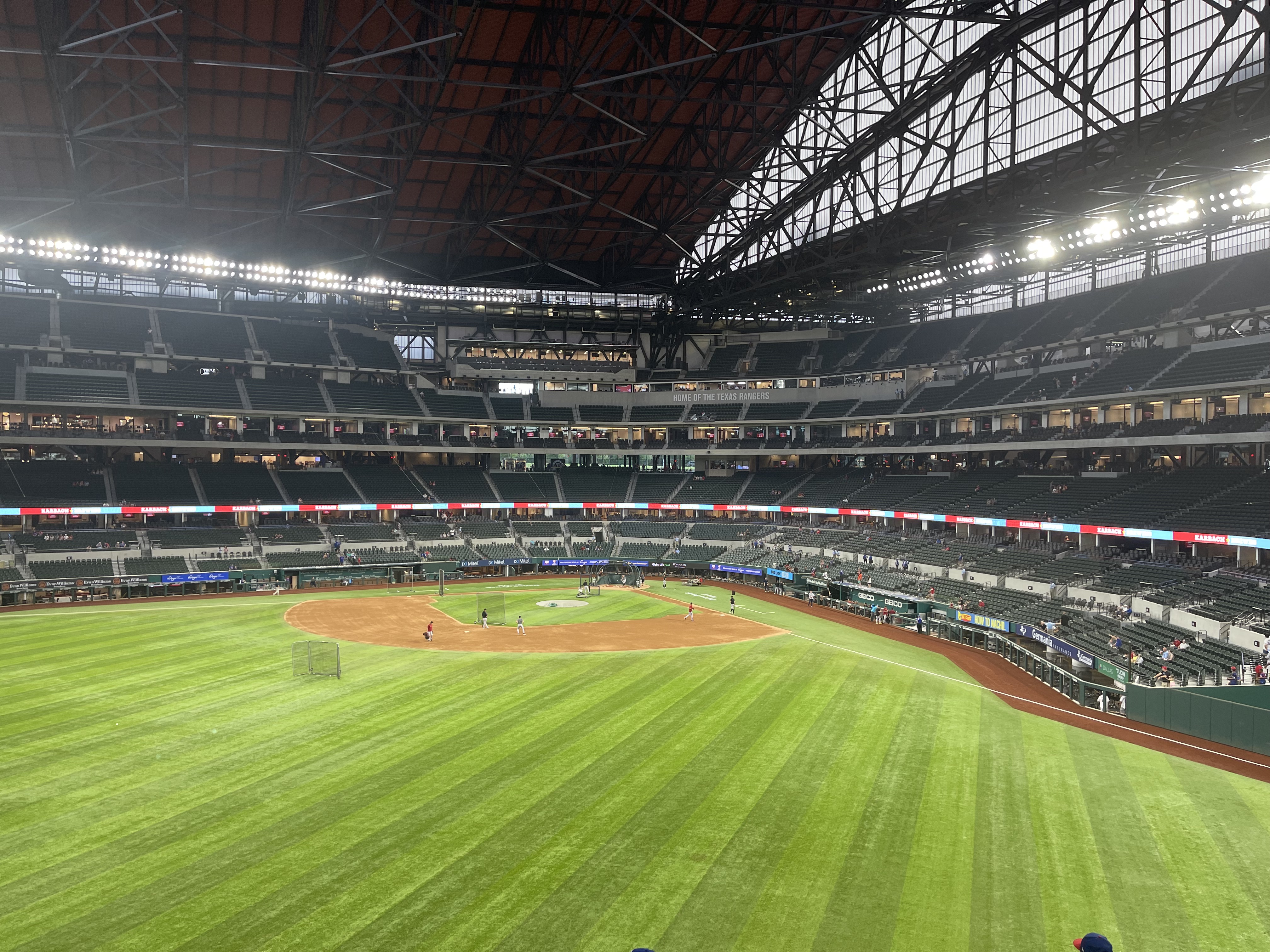 Evan Williams Lounge at Globe Life Field - in Arlington, TX